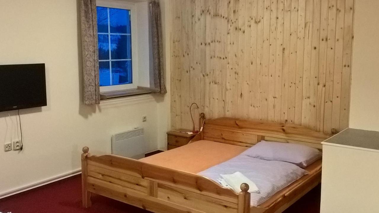 Апартаменти Studia Pod Lysou Рокитніце-над-Їзероу Екстер'єр фото